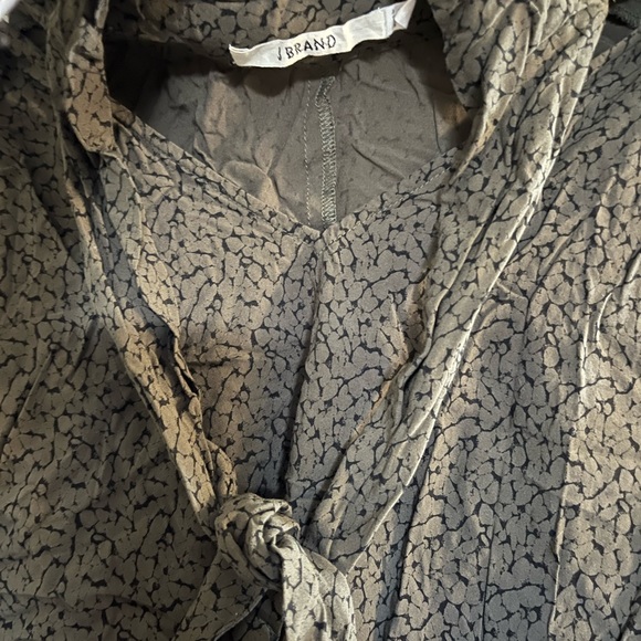 Perfect condition - just very wrinkly from being in drawer - Picture 5 of 7